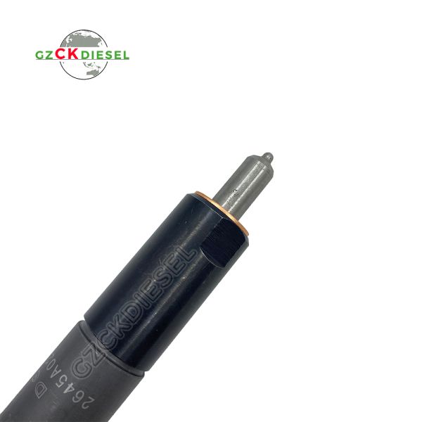 Fuel Injectors 2645A025 17/106200 For Perkins 1004-4T Engine