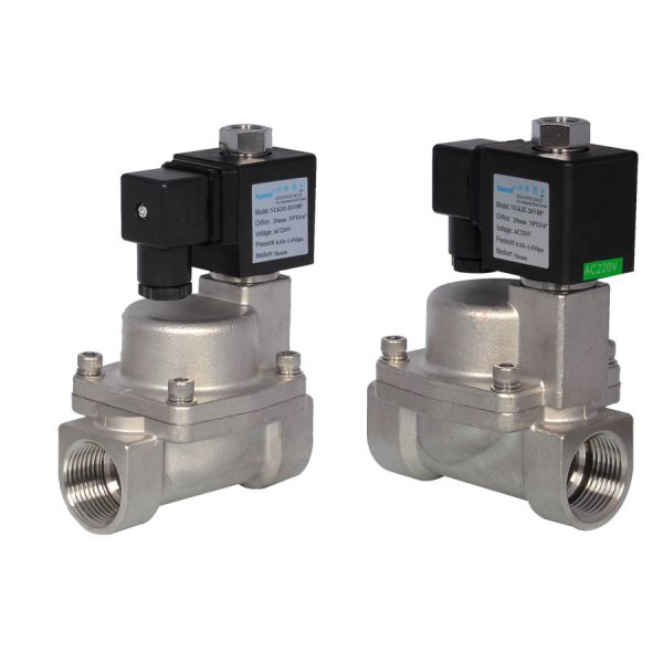 Large Flow 2 Port 5 Inch Steam Solenoid Control Valve Pilot Piston Type 16 Bar 230 Psi