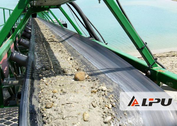 Low Energy Consumption Mining Conveyor Belt Machine , Belt Conveyor Systems