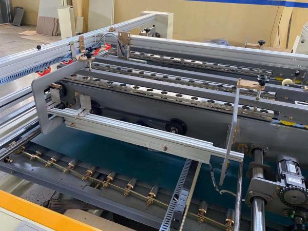 Semi Automatic Two Pieces Carton Box Folder Gluer Machine 5.8kw