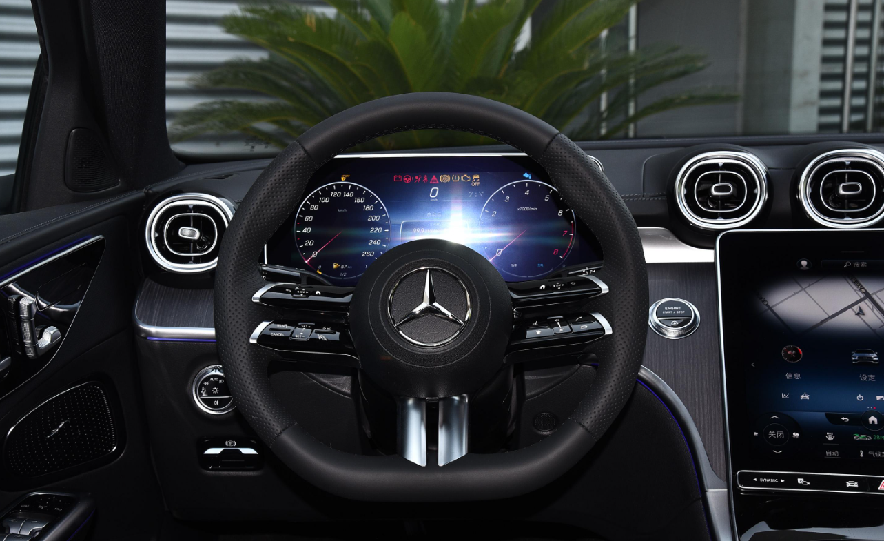 Mercedes Benz C Class 2023 Mercedes Benz C260 Sports Version 1.5T 204HP L4