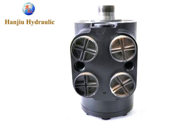 Énergie hydraulique 82001250 orientant la valve orbitale pour les nouveaux Hollande 2wd tracteurs 8160, 8260, 8360+ de Ford