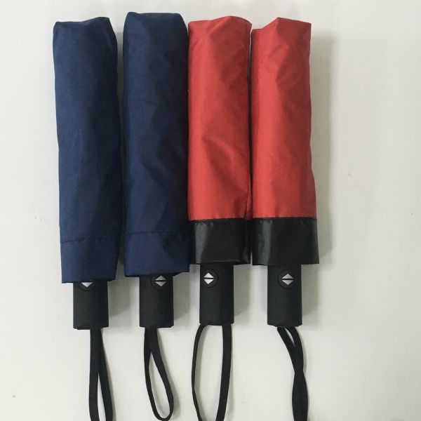 Автоматический открытый и близкий перевернутый зонтик перемещения 22 дюйма