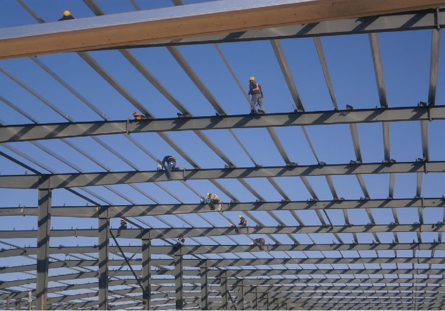 Construcción de estructuras industriales de acero
