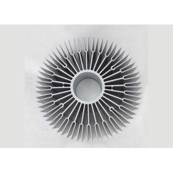 Профили теплоотвода солнцецвета 6063 OEM алюминиевые, круглое штранг-прессование теплоотвода