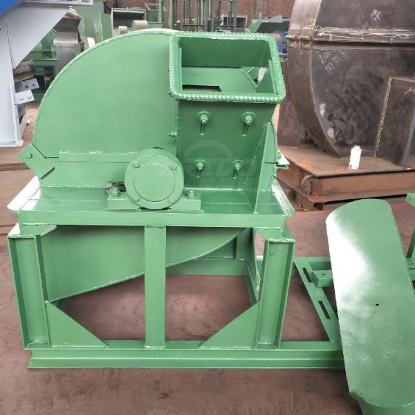 High Capacity 500kg/hour Wood Crusher with SKD11 Blades and 3500r/min Spindle Speed