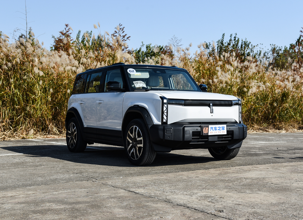 Chery Automobile SUV a gasolina 4x4 iCar 03 SUV elétrico com direção esquerda Veículo a combustível