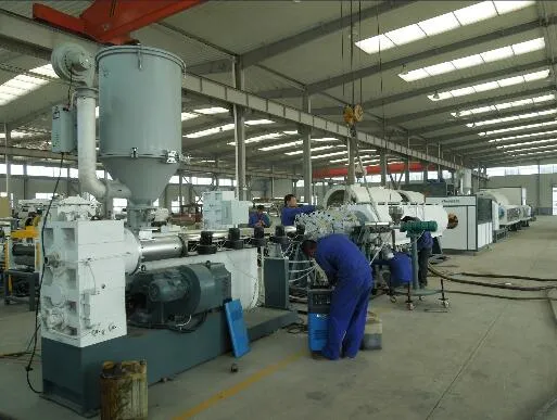 2 Гусеница 20-63 мм HDPE трубная экструзионная линия машина 45kw