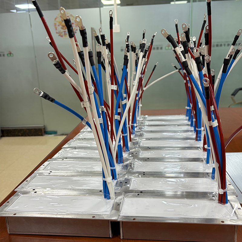 Low Loss Efficient PQ6035 High Frequency Transformer for Heavy Duty Device