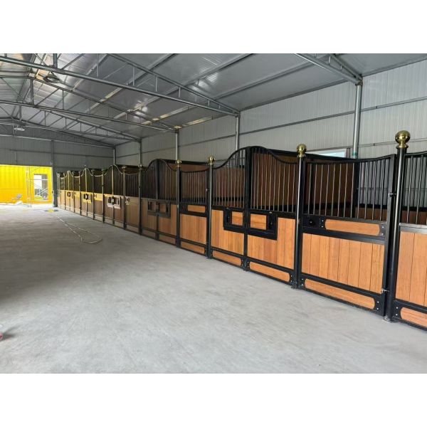 Safe Temporary Horse Stalls With Weather Resistant Panels And Secure Gates Providing Long Lasting Horse Care