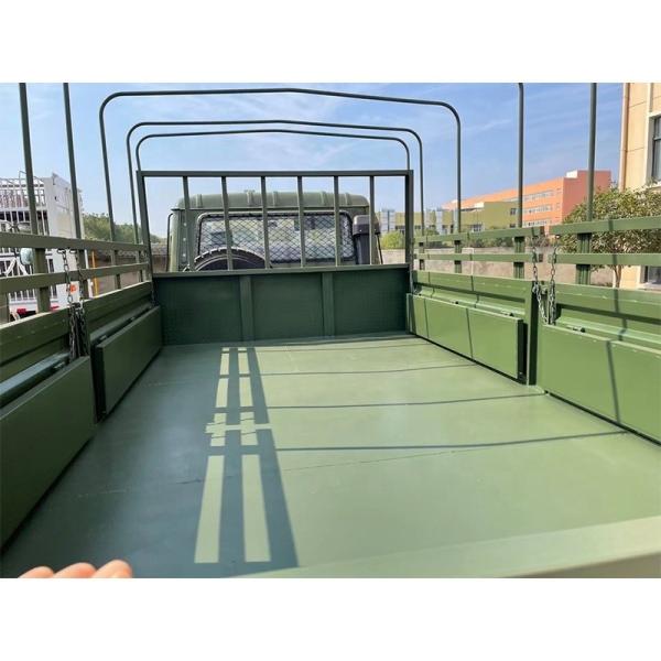 Manufacture Dongfeng China 6x6 off Road Armed Personnel Carrier Truck