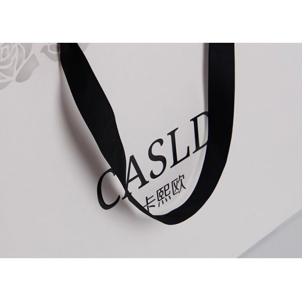 Laser Cut Printing Personalised Paper Bags , Grosgrain Ribbon Plain Gift Bags