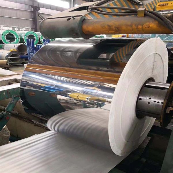 EN холоднопрокатный нержавеющей сталью катушек ASTM финиша 304 зеркала 3,1 1219mm