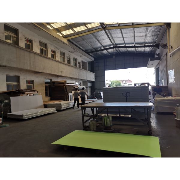 12 Embalaje Autoadhesivo Hexágono Panel de fibra de poliéster que absorbe el sonido Mascotas Feltro insonorizado Paneles de pared Paneles acústicos