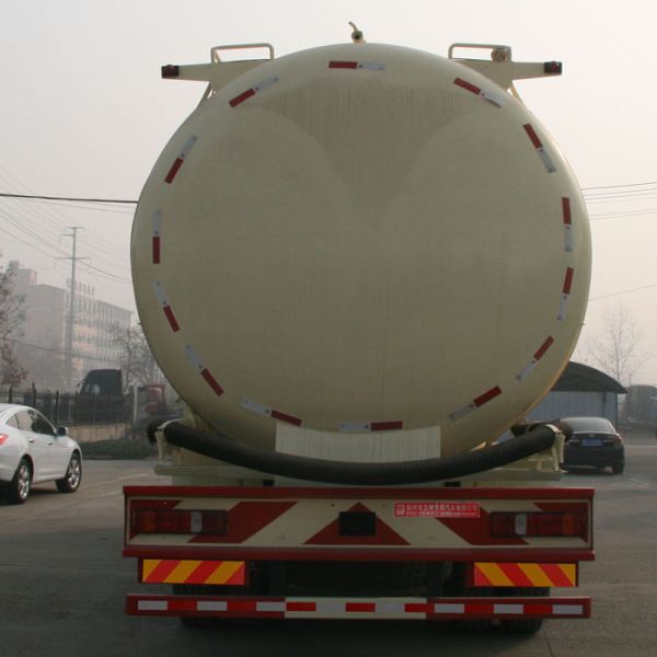 Высокий трейлер 371HP 8X4 LHD 36-45CBM топливозаправщика тележки цемента большого части безопасности