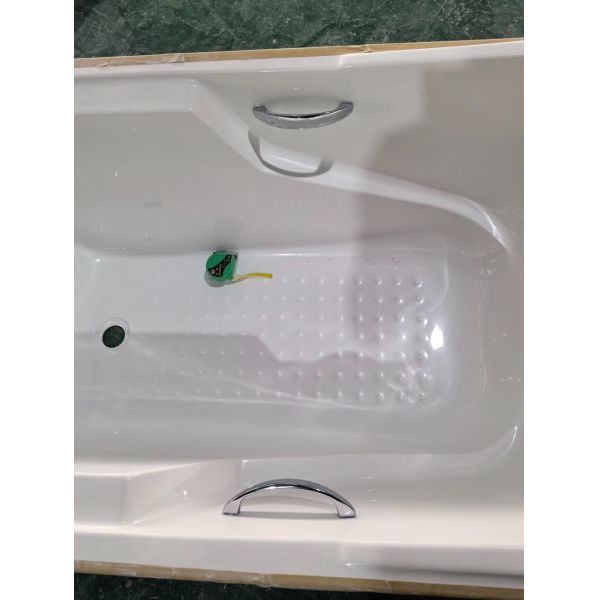 1700mm Simple Acrylic Bathtub with 2PCS Handles Shipping Cost Estimated Delivery Time