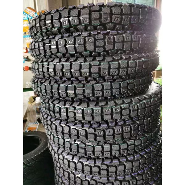 Мотоциклетная подушечная шина 3.00-18 130/60-17 140/70-17 120/80-17 120/90-18 110/100-18