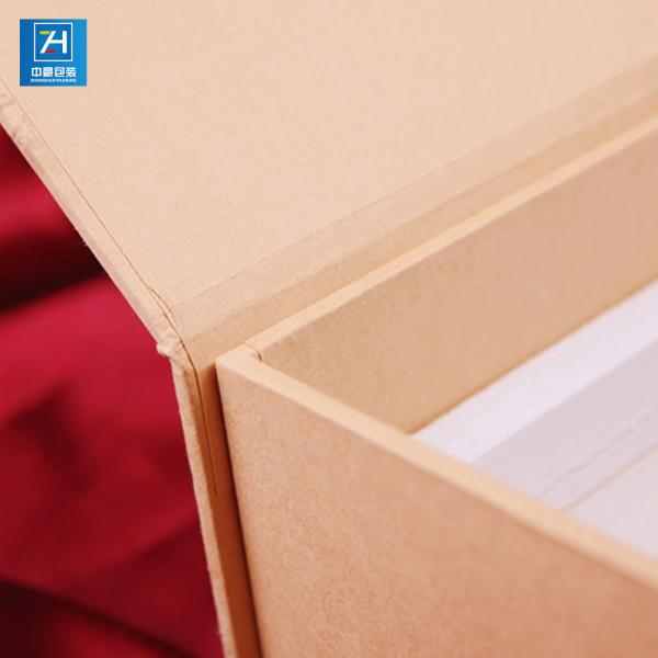 Biodegradable Bottled Liquid 1000gsm Magnetic Closure Gift Boxes