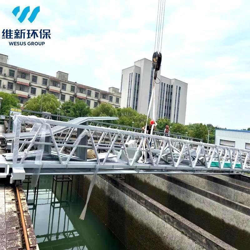 Traveling Bridge Sludge Suction Collector with Anti Sludge Resuspension for Rectangular Sedimentation Tanks