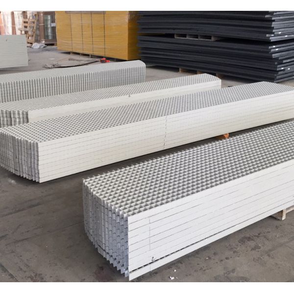 Corrosion Resistant FRP Car Washing Grating Molded Technique and Cutting Service