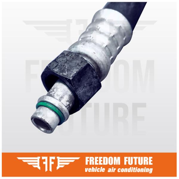4B0260701B Car Volkswagen Passat Fits 07-11  B5 Audi A4 2.5L AC Suction Pipe