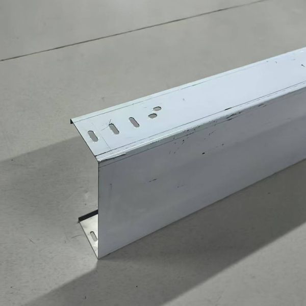 Wall Mounted Or Suspended Ceiling Cable Tray1.2mm-2.5mm Thickness For Indoor And Outdoor