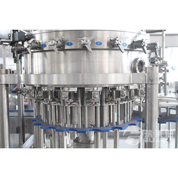 Завалка бутылки любимца малого масштаба и покрывая машина для Carbonated напитка