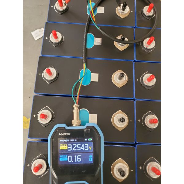 EVE Grade A 304Ah 3.2V Prismatic Lithium Ion Battery Cell for Golf Car Forklift Boat Truck E-Bicycle Battery