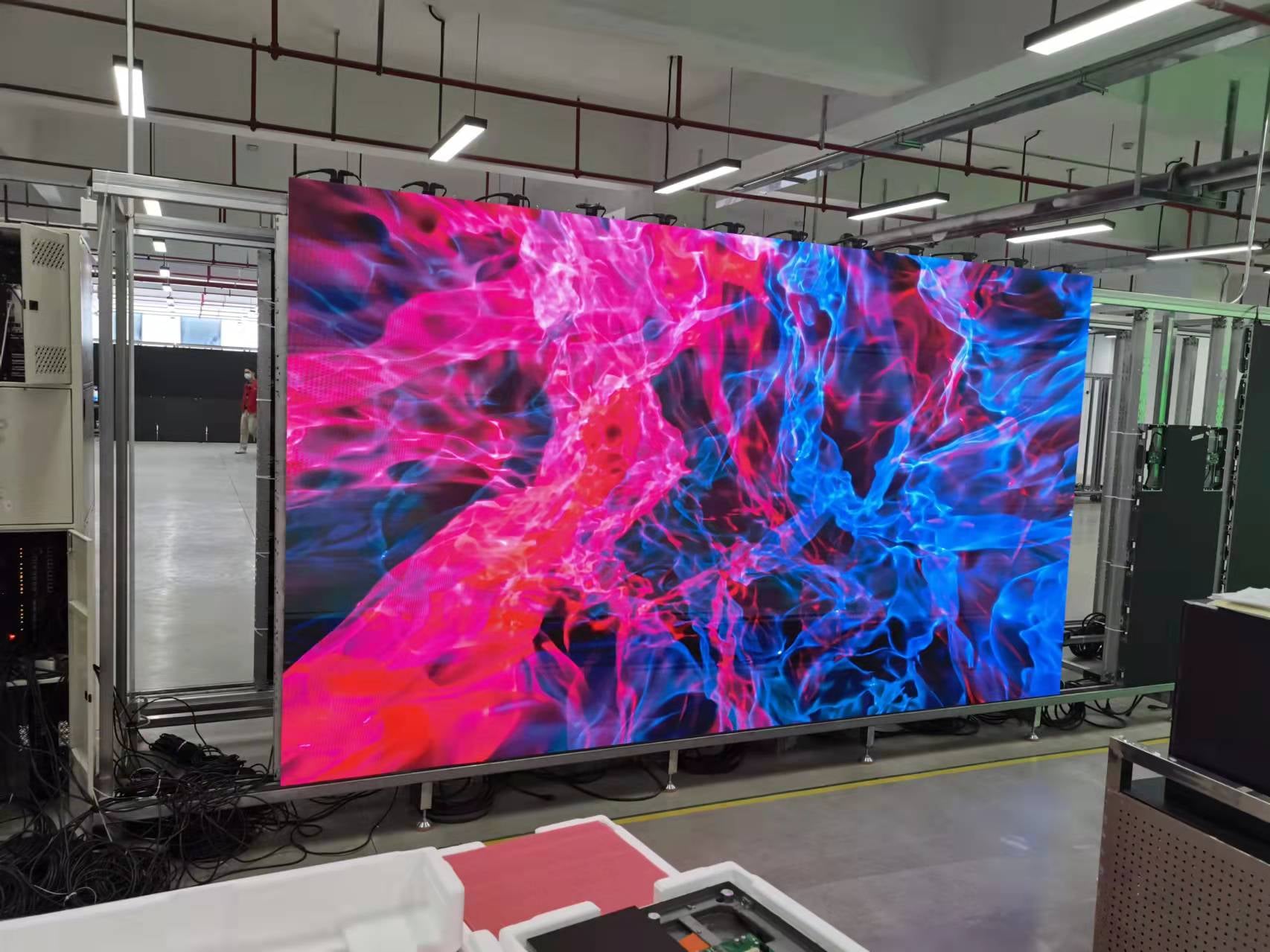 максимум панели 3840Hz 640x640mm освежает экранный дисплей приведенный обслуживания фронта черноты SMD2022 P2.5 ICN2153 Kinglight крытый