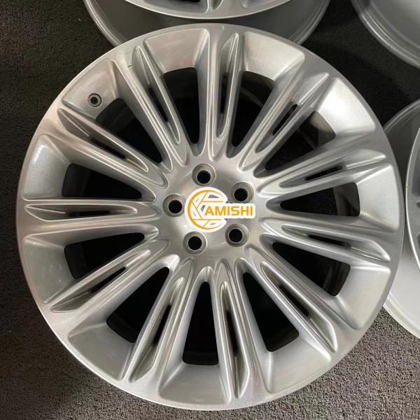 ET49 Silver 22 Inch Light Alloy Cast Wheel Rims Multi Spoke