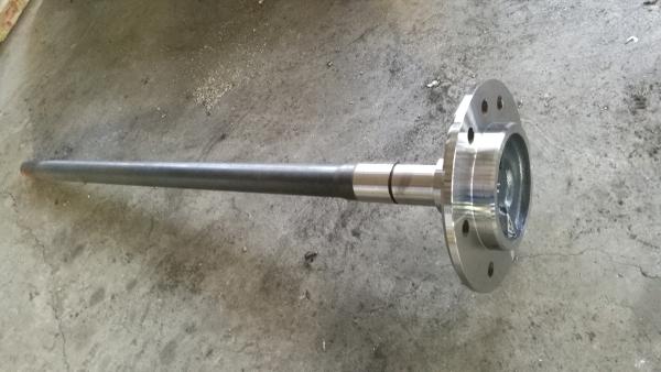 High Polishing CV Axle Drive Shaft High Precision Processing For TOYOTA