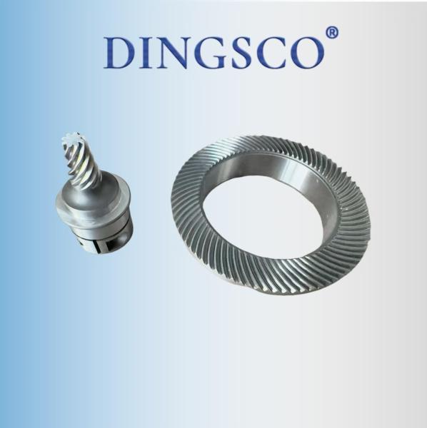 Orthogonal Spiral Gear Compact Structure For Transmission Equipment