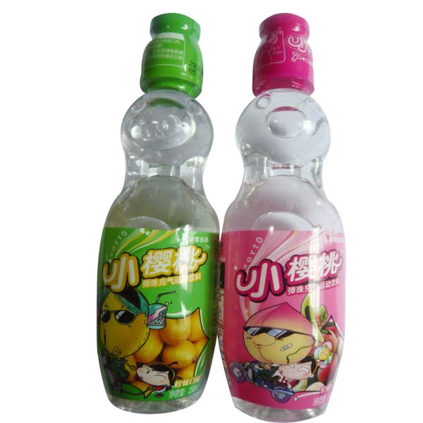 Пурпуровые ярлыки втулки сокращения жары для бутылки питья виноградины глоточка губы