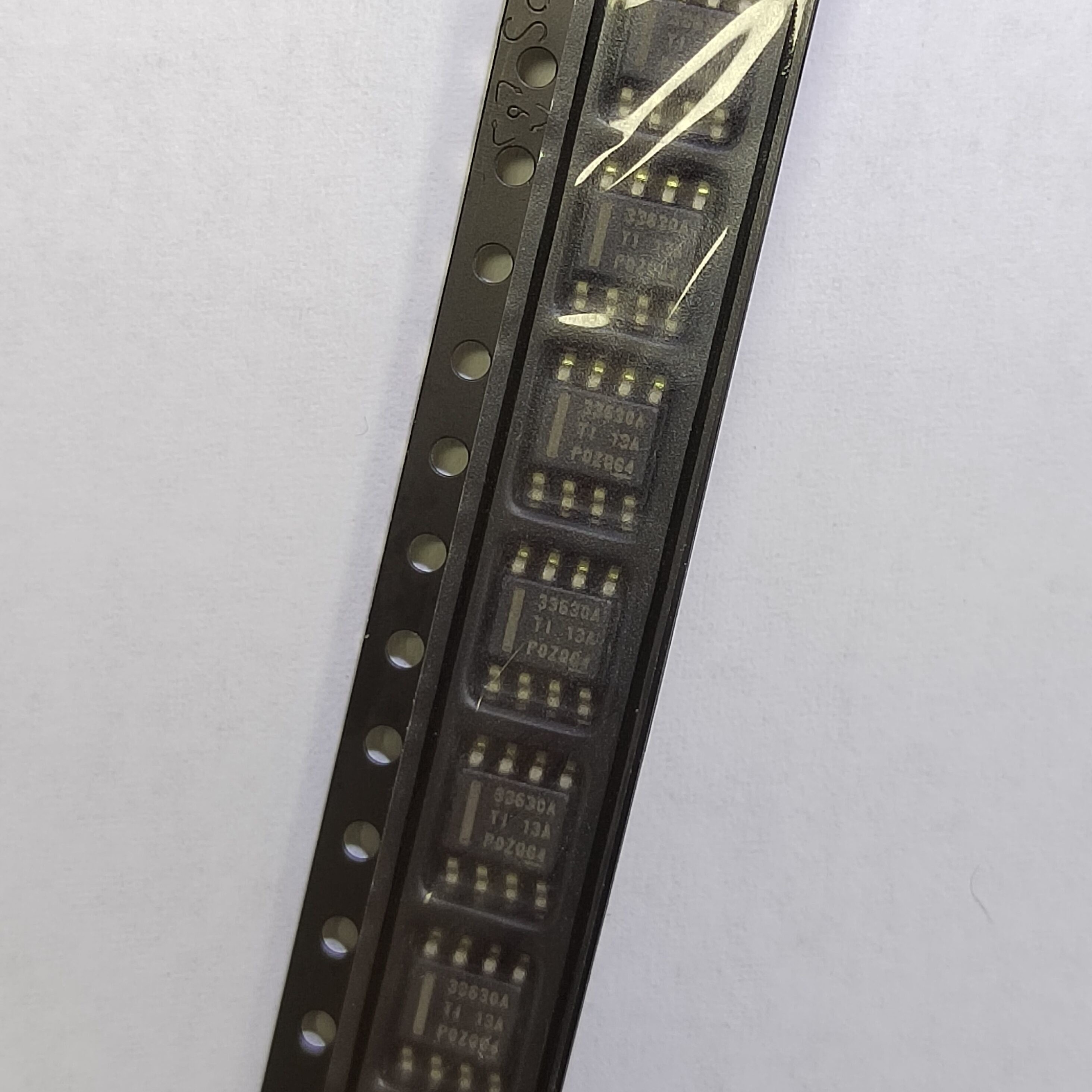 LMR33630ADDA Положительный регулируемый 1V 1 выход 3A 8-Power SOIC Buck Switching Regulator IC PMIC Регуляторы напряжения