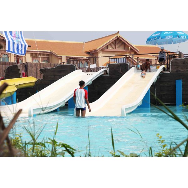 2m Height Fiberglass Kids' Water Slides, Mountain Slide For Children, Parent-child Water Park