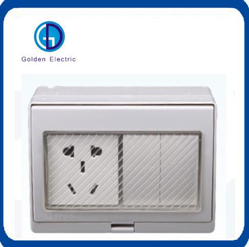 Diferentes tamanhos e especificações IP55 Multi Waterproof Switch Socket com Furtos Porosos