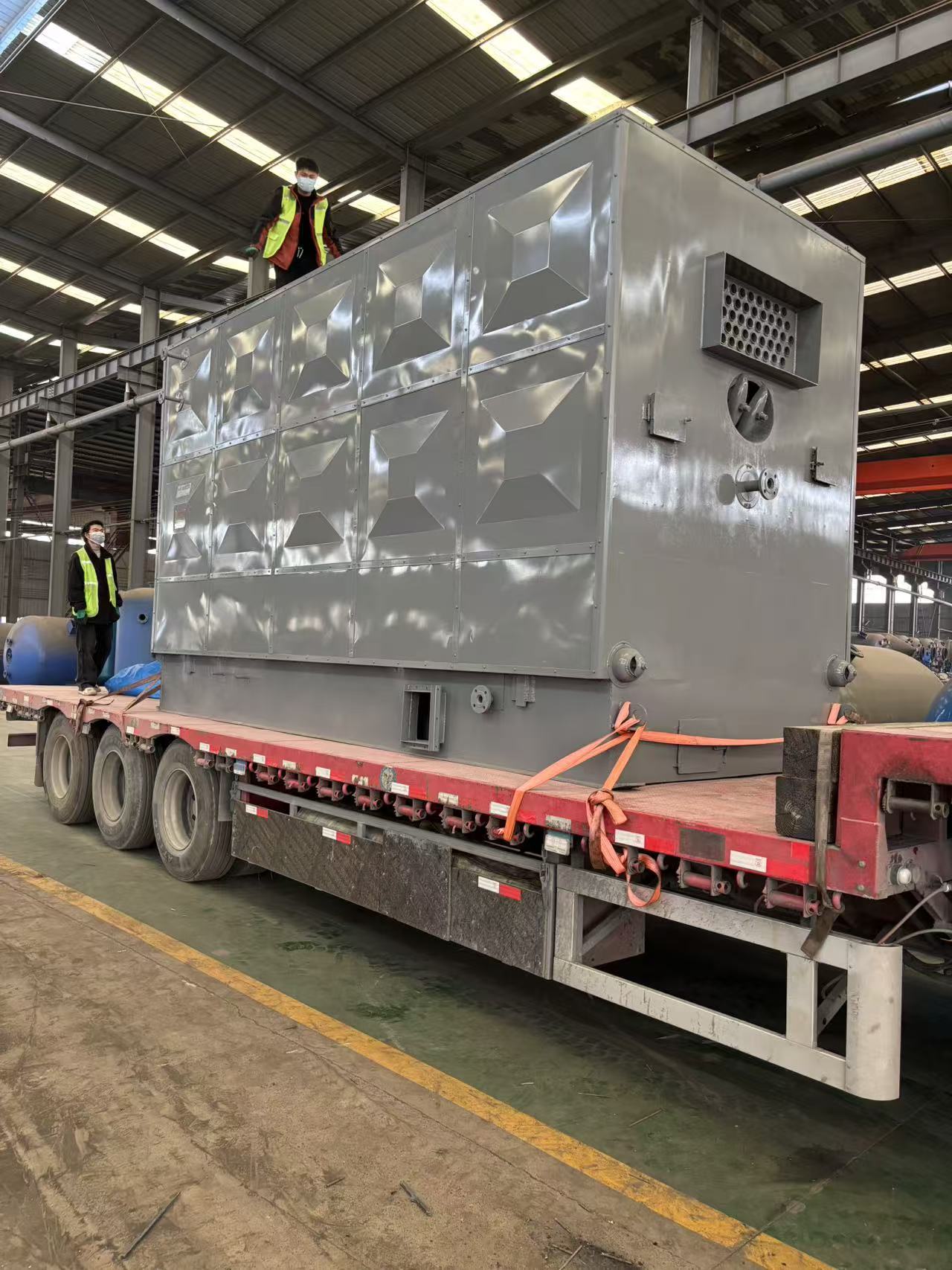 Industrial Biomass Horizontal Fire Tube Water Tube Steam Boiler 2T High Pressure