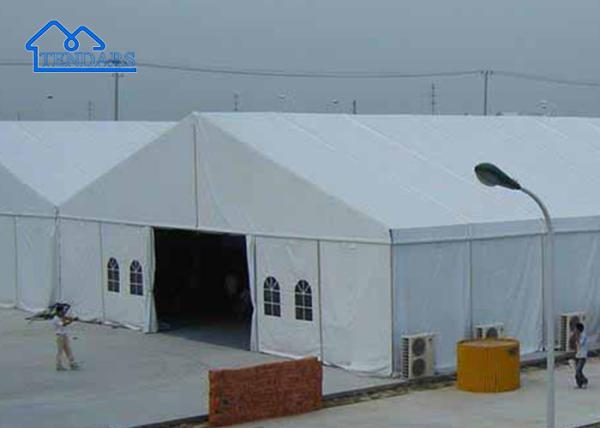 Tenda de armazenamento de inverno de PVC para o exterior Tenda de armazenamento de inverno de PVC para o exterior Tenda de armazenamento de trabalho pesado para 1000 lugares Tendas brancas para comprar