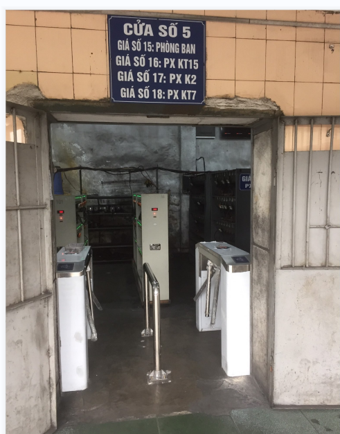 24V Semi-Automatic Tripod Turnstile Gate with RFID for Security Access Control Temperature -25- 70C