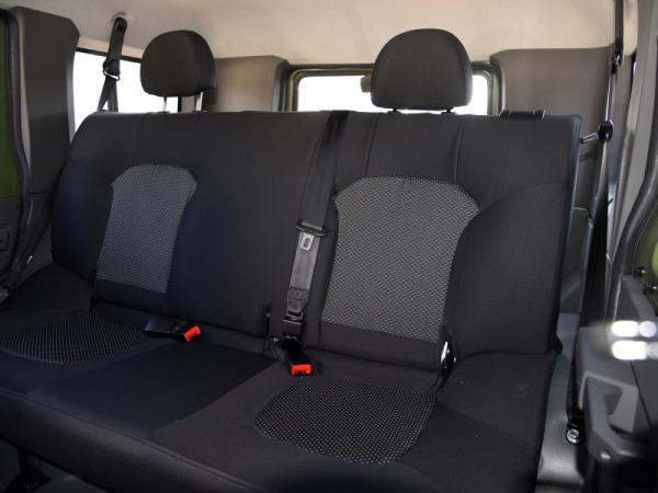100KW Engine City SUV Car Jeep Four Wheel Drive 4WD 2499cc 5 Seat 5 Door