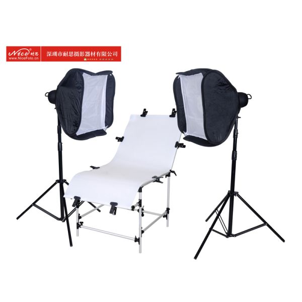 Цифров непрерывная студии фотография все еще освещая наборы и