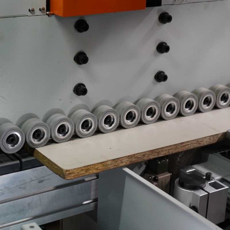 High Precision Arc Glue Injection And Bending Integrated Machine For Premium Profiles