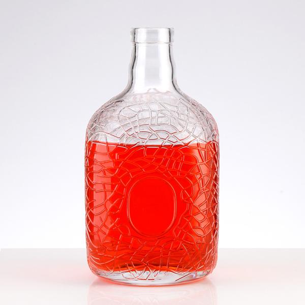 Transparent 500ml Beauty Wine Glass Bottle with Unique Design and Cork Sealing Type