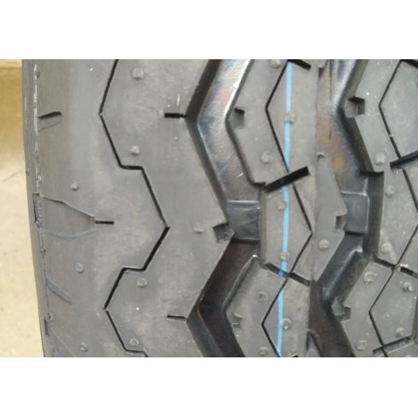 175R13LT Light Truck Tires 97 / 95Q Premium Natural Rubber Materials Eco Friendly