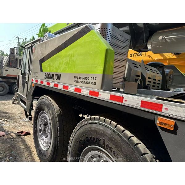 Construction Machine Used ZOOMLION 80 Ton Crane with Max. Lifting Height of 4.5m
