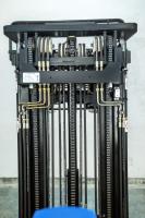 Small  Electric Reach Truck Forklift 6m Lift Height With Double Scissor