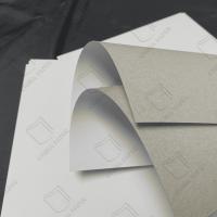 250g/300g/350g Tablero dúplex ecológico con fondo gris Versátil para impresión, embalaje y exhibición