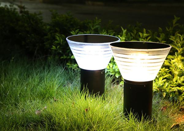 Energy Conservation Solar Lawn Lights 3200AH 6400mAH 30cm 60cm 80cm Height