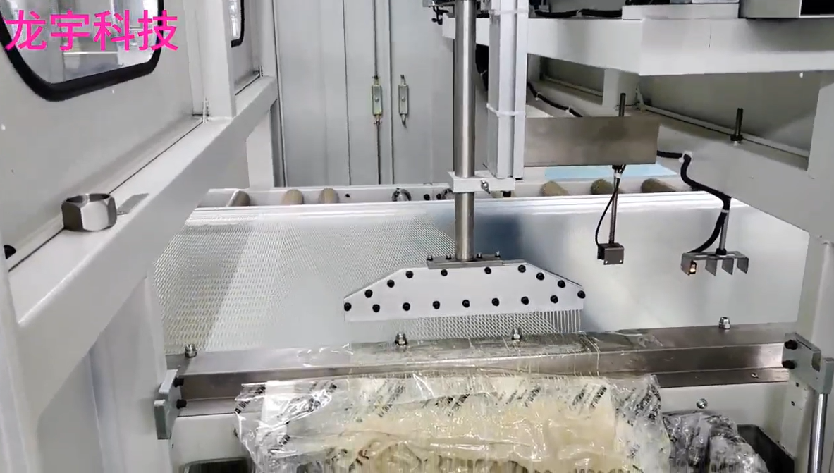 Custom Fully Automatic Production Line 1300mm SPC Panel Laminating Press Machine