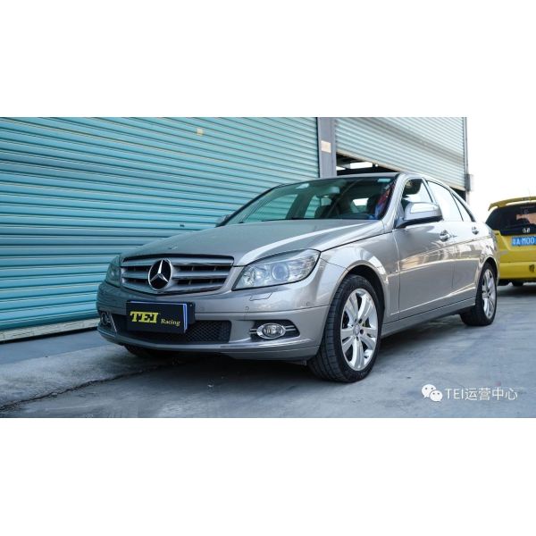 W204 Mercedes Big Brake Kit 17 Inch Car Rim Front 4 Piston Brake Kit Auto Brake System